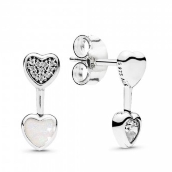 Pandora Jewelry - NWOT Pandora Hearts Of Love Arrow Stud Earrings